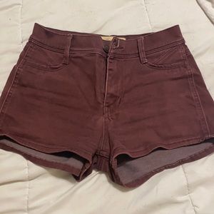 Burgundy high rise hollister shorts w24